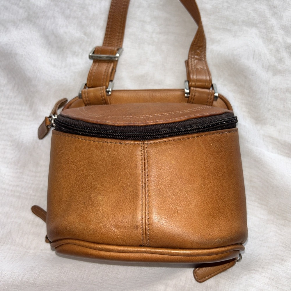 Vintage Latico Leathers Cognac Leather Crossbody Organizer Bag Train Case Purse